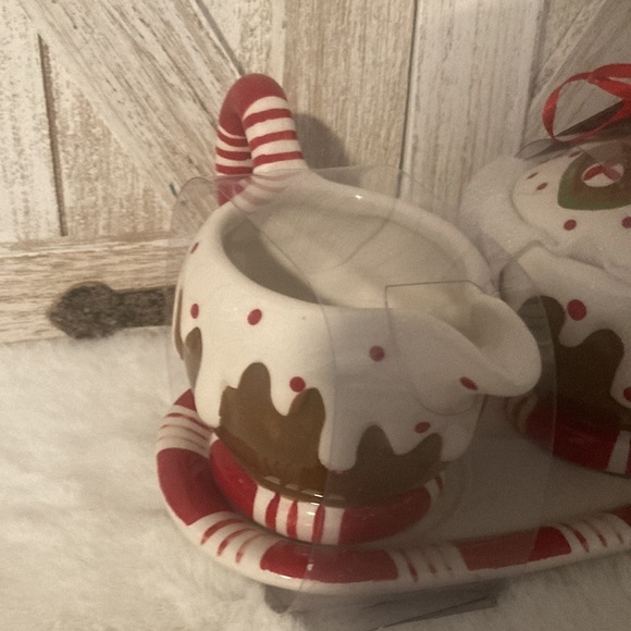 Blue Sky Gingerbread Cream & Sugar Set - Picture 2 of 9